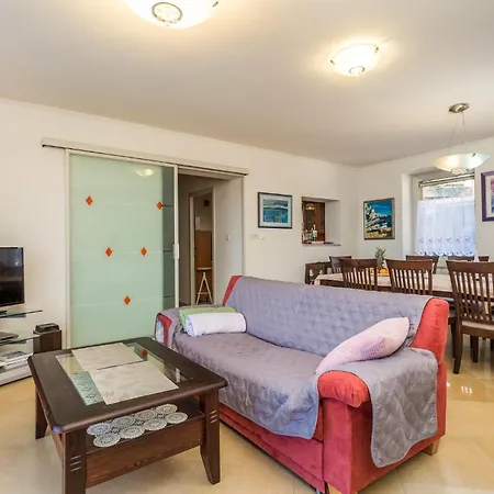 Apartment Awesome In With House Sea View Lovran