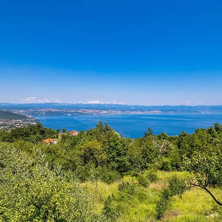 Apartment Awesome In With House Sea View Lovran